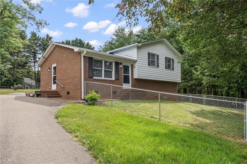 193 Creed Road, Mount Airy, NC 27030