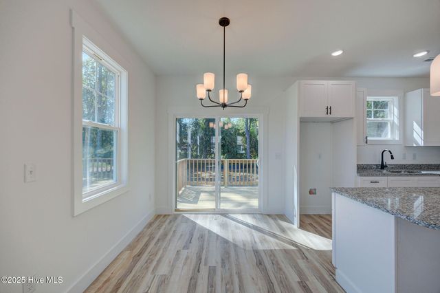 205 W Williams Street, Saint Helena, NC 28425