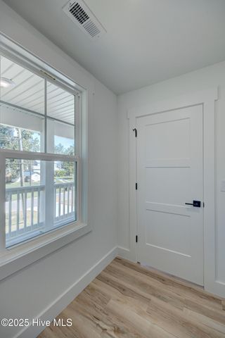 205 W Williams Street, Saint Helena, NC 28425