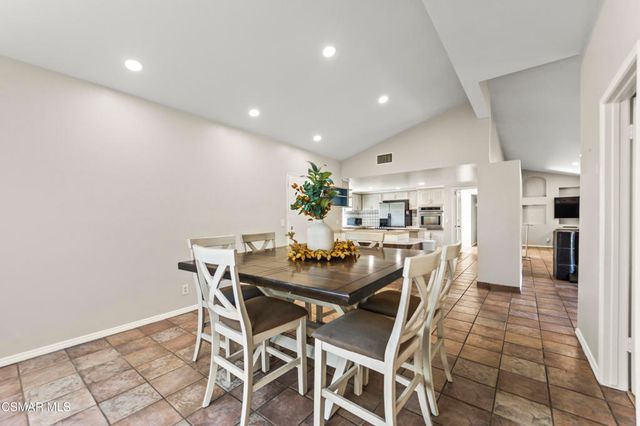 1217 Coventry Drive, Thousand Oaks, CA 91360