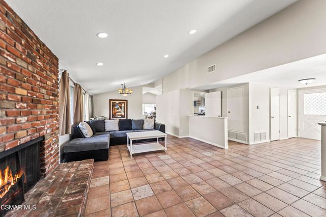 1217 Coventry Drive, Thousand Oaks, CA 91360