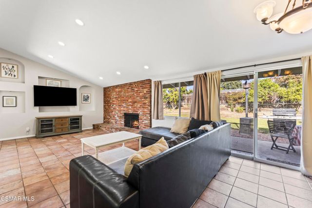 1217 Coventry Drive, Thousand Oaks, CA 91360