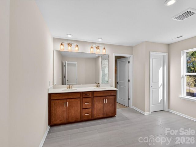 8234 Franklin Trail Street, Mint Hill, NC 28227