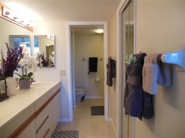 1000 RIVERSIDE DRIVE B103, Palmetto, FL 34221