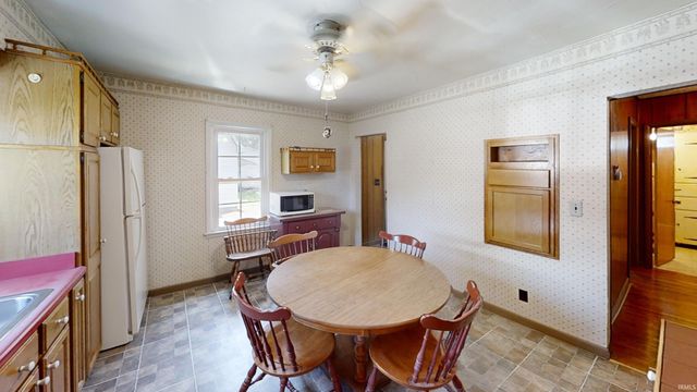2123 Cass Avenue, Evansville, IN 47714