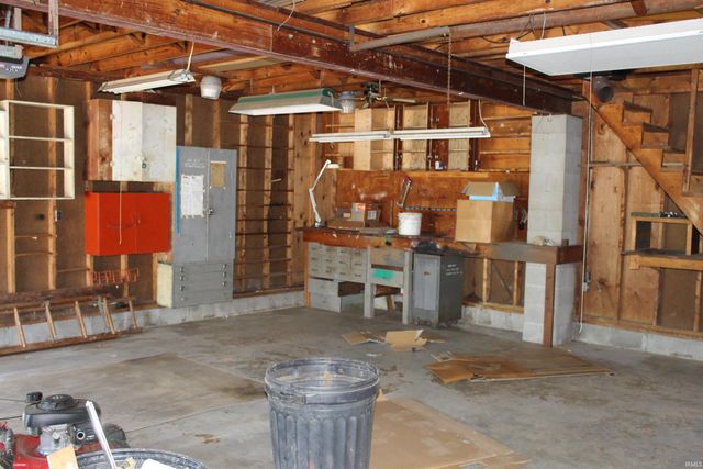 2123 Cass Avenue, Evansville, IN 47714