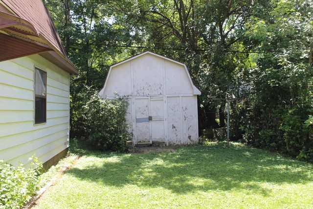 2123 Cass Avenue, Evansville, IN 47714