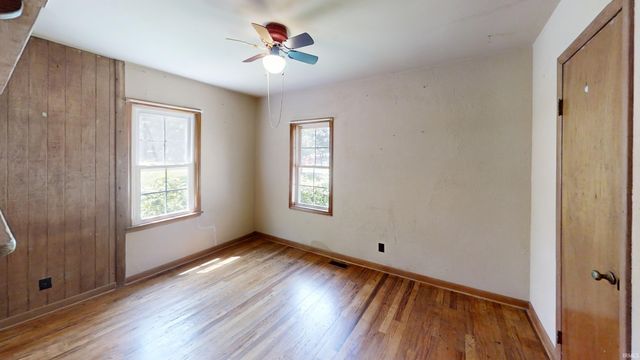 2123 Cass Avenue, Evansville, IN 47714