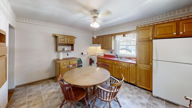 2123 Cass Avenue, Evansville, IN 47714