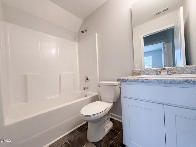 159 Newcastle Court, Raeford, NC 28376
