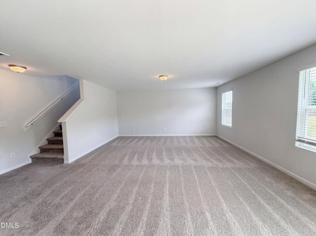 159 Newcastle Court, Raeford, NC 28376