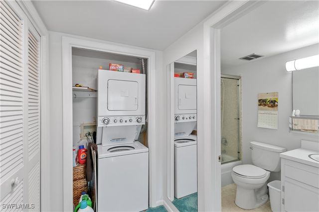 5 High Point CIR W 301, Naples, FL 34103