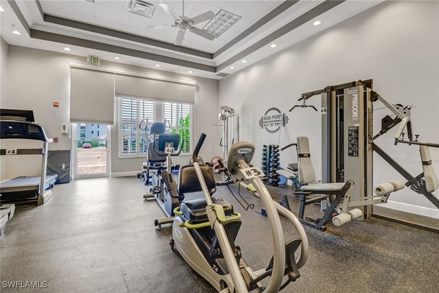 5 High Point CIR W 301, Naples, FL 34103