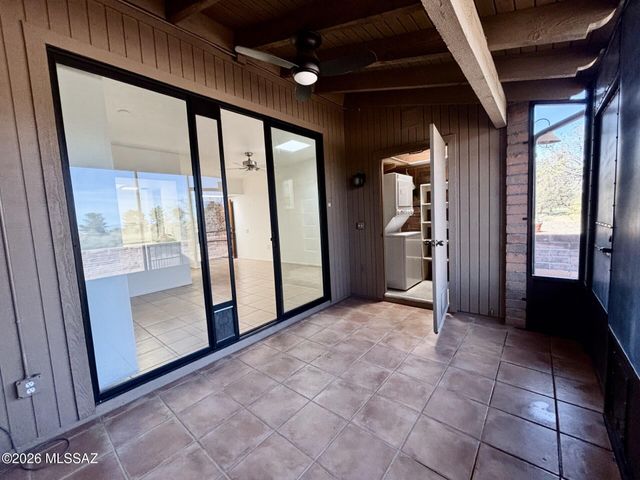 1364 W Desert Hills Drive, Green Valley, AZ 85622