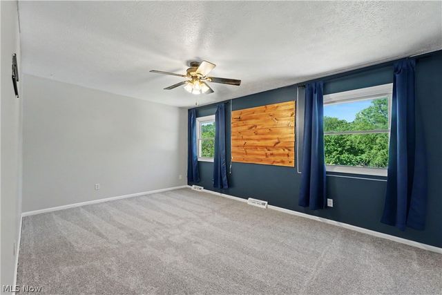 3890 Sanford Drive, Parma, OH 44134