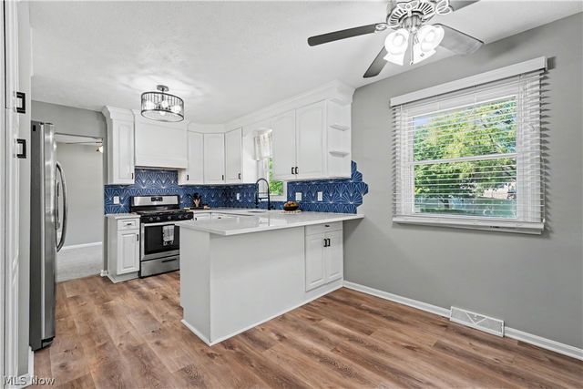 3890 Sanford Drive, Parma, OH 44134