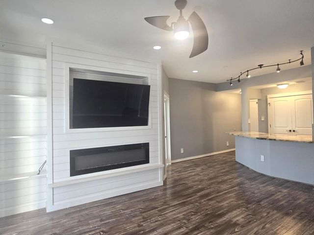 793 Davis Road 301, League City, TX 77573