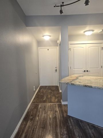 793 Davis Road 301, League City, TX 77573