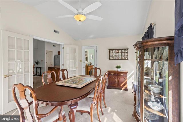 6 SPRINGHOUSE DR, Myerstown, PA 17067