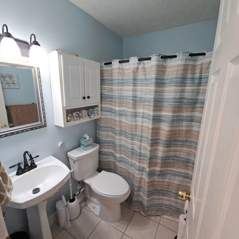 9138 White Pine Drive, Morton Twp, MI 49346