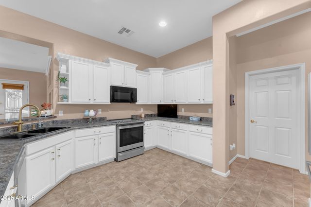 3825 N DENNY Way, Buckeye, AZ 85396