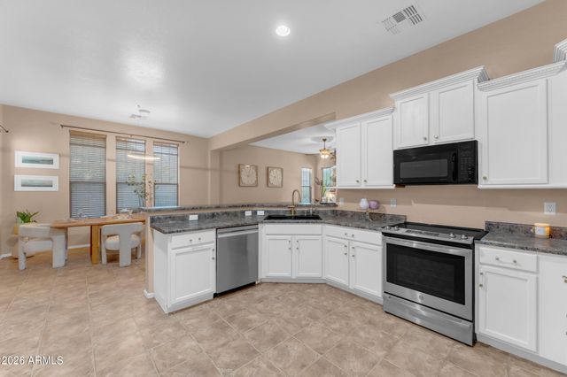 3825 N DENNY Way, Buckeye, AZ 85396
