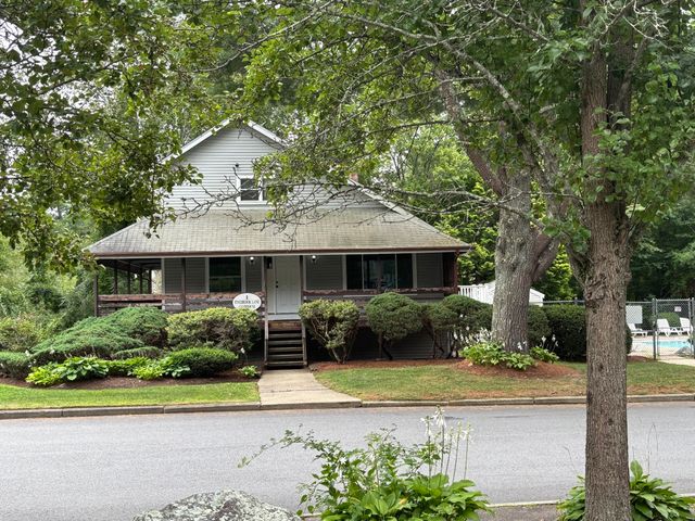 157 Norton Ave 3, Easton, MA 02375