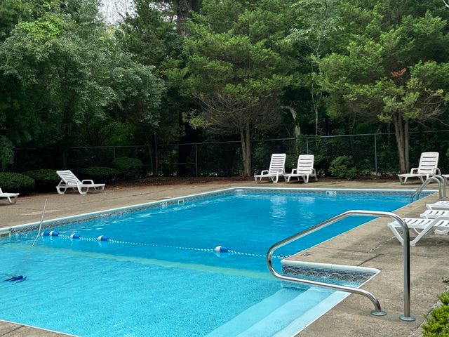 157 Norton Ave 3, Easton, MA 02375