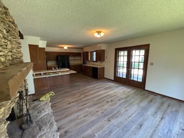 603 Lakeside Court, Girard, KS 66743