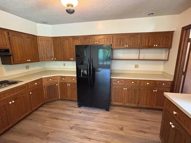 603 Lakeside Court, Girard, KS 66743