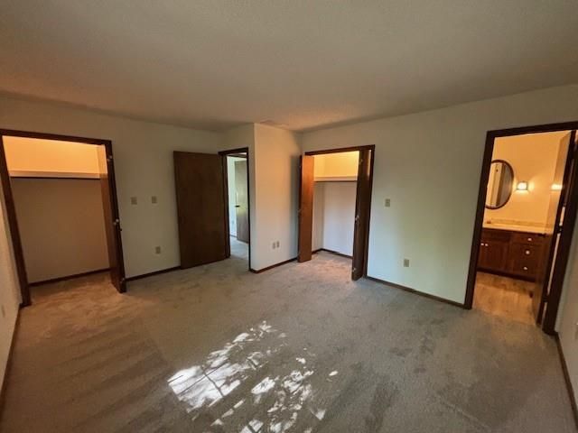 603 Lakeside Court, Girard, KS 66743