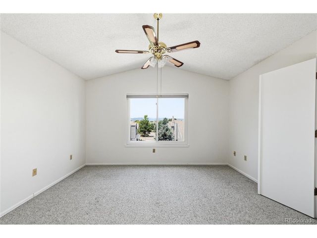 155 Blue Spruce Ct, Highlands Ranch, CO 80126