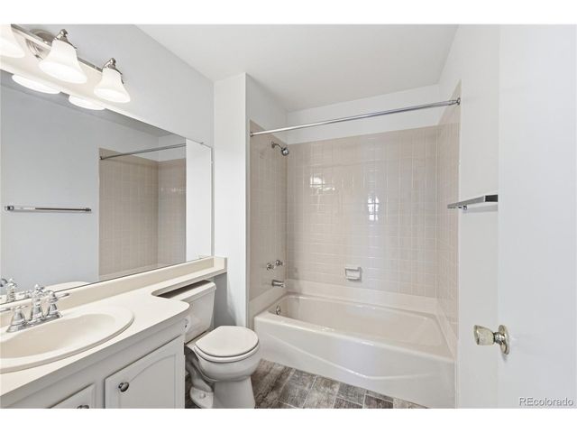 155 Blue Spruce Ct, Highlands Ranch, CO 80126