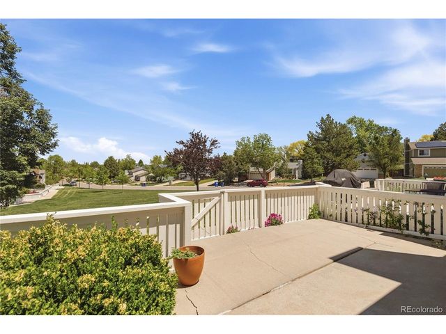 155 Blue Spruce Ct, Highlands Ranch, CO 80126