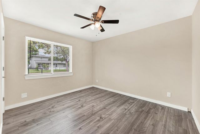 1032 Hoke Smith Drive, Dallas, TX 75224