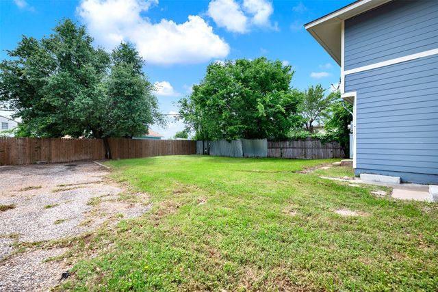 1032 Hoke Smith Drive, Dallas, TX 75224