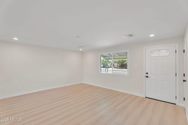 3545 E FRIESS Drive, Phoenix, AZ 85032