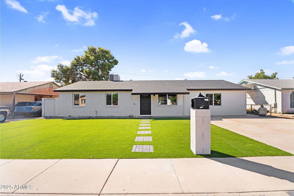 3545 E FRIESS Drive, Phoenix, AZ 85032