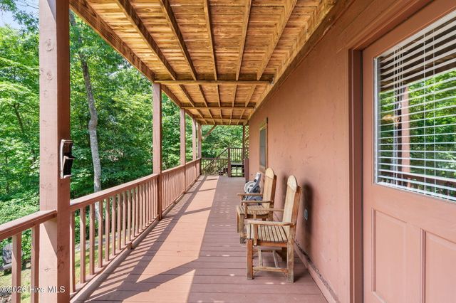 198 Monarch Butterfly Trail, Murphy, NC 28906