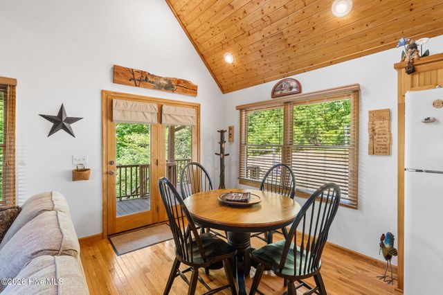 198 Monarch Butterfly Trail, Murphy, NC 28906