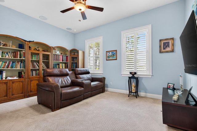 5009 W LEONA STREET, Tampa, FL 33629