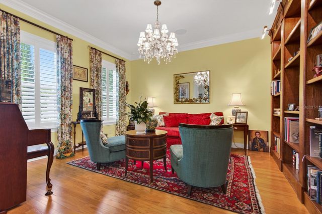 5009 W LEONA STREET, Tampa, FL 33629