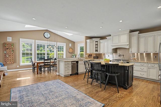 2684 CHARLESTOWN RD, Phoenixville, PA 19460