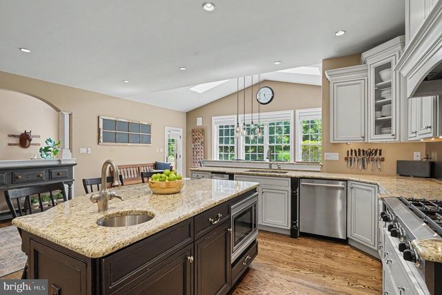 2684 CHARLESTOWN RD, Phoenixville, PA 19460