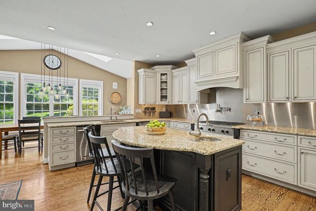 2684 CHARLESTOWN RD, Phoenixville, PA 19460