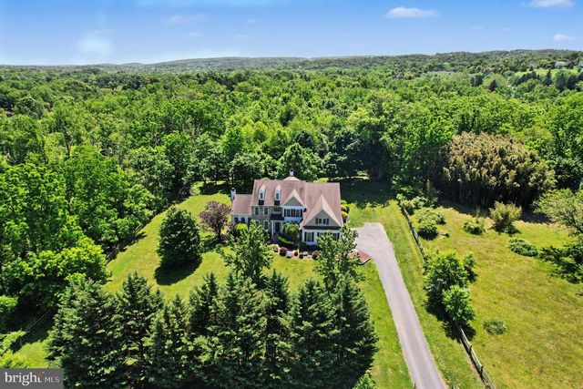 2684 CHARLESTOWN RD, Phoenixville, PA 19460