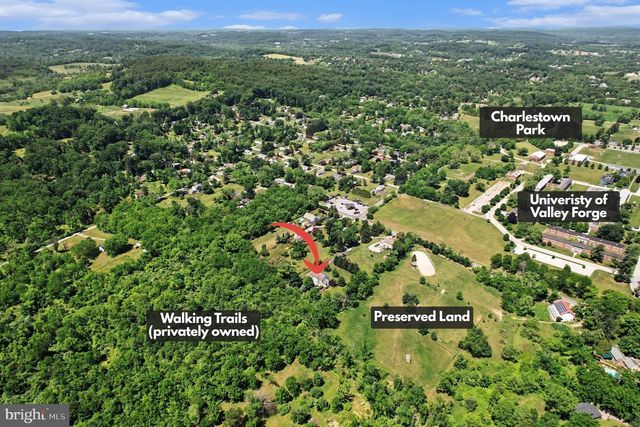 2684 CHARLESTOWN RD, Phoenixville, PA 19460