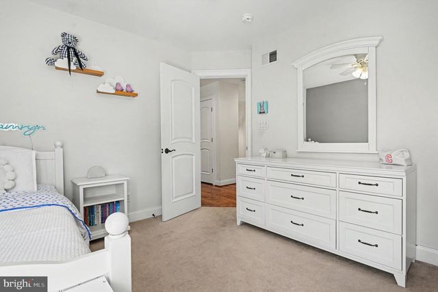 2684 CHARLESTOWN RD, Phoenixville, PA 19460