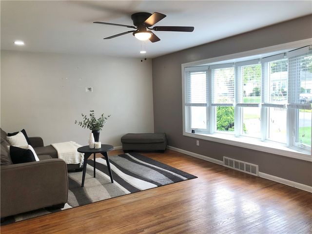 34 Merrydale Drive, Gates, NY 14624