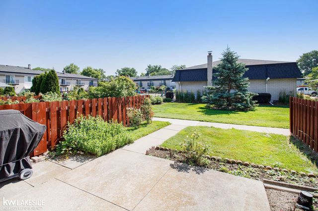 28306 Universal Drive, Warren, MI 48092